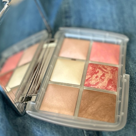 ‼️RARE‼️🎸Hourglass🎸🔥NWT🔥Ghost Ambient Lighting Edit Palette (6 Shades) - Picture 14 of 15